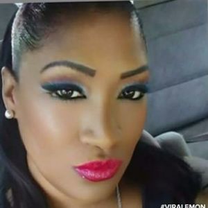 Meet your Posher, Ada